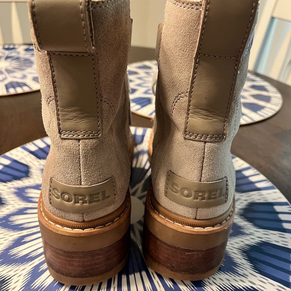 Sorel Women's Joan Now Tan Lace-Up Boots - Picture 4 of 8